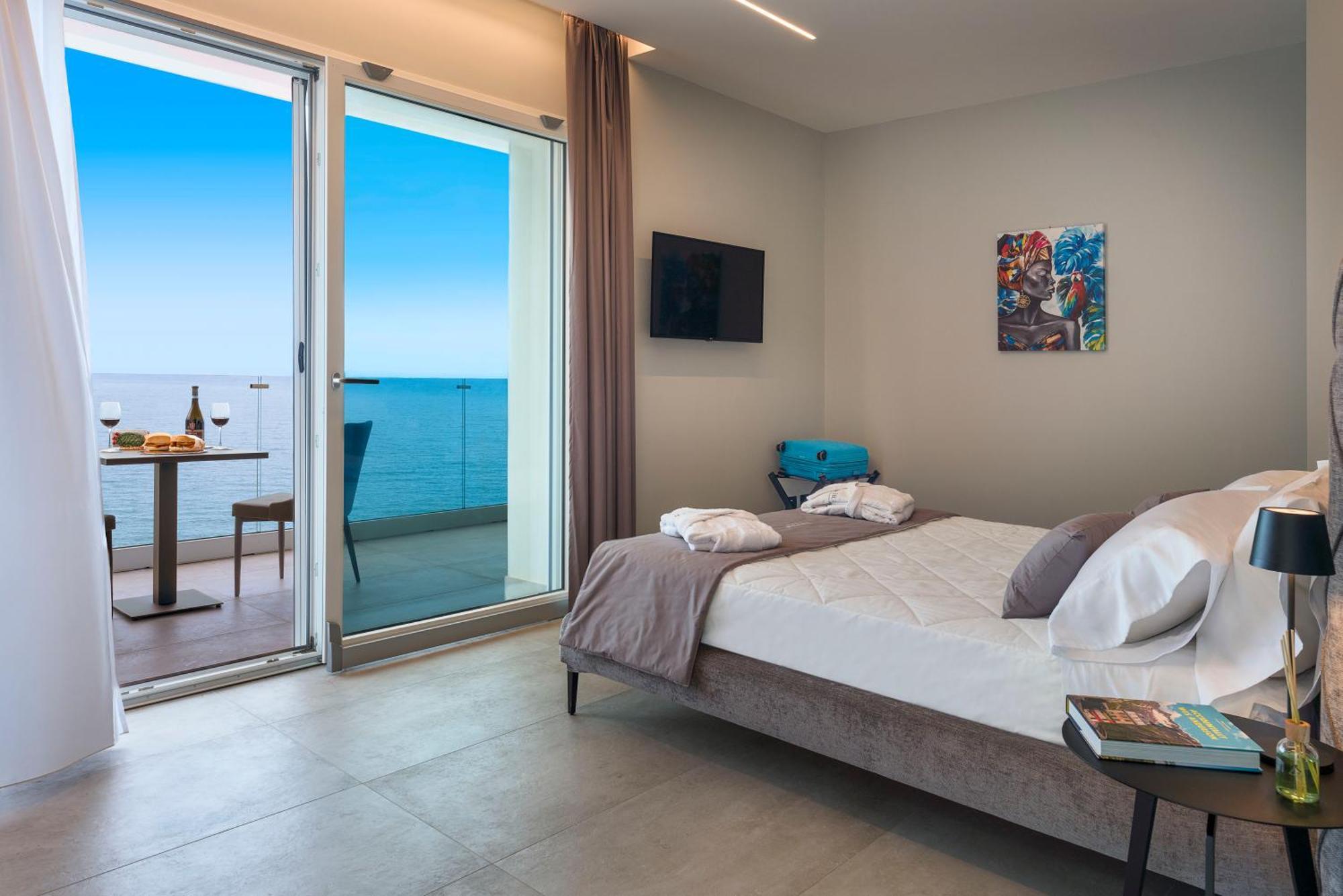 Emerald Hotel Residence Cefalu Exterior photo